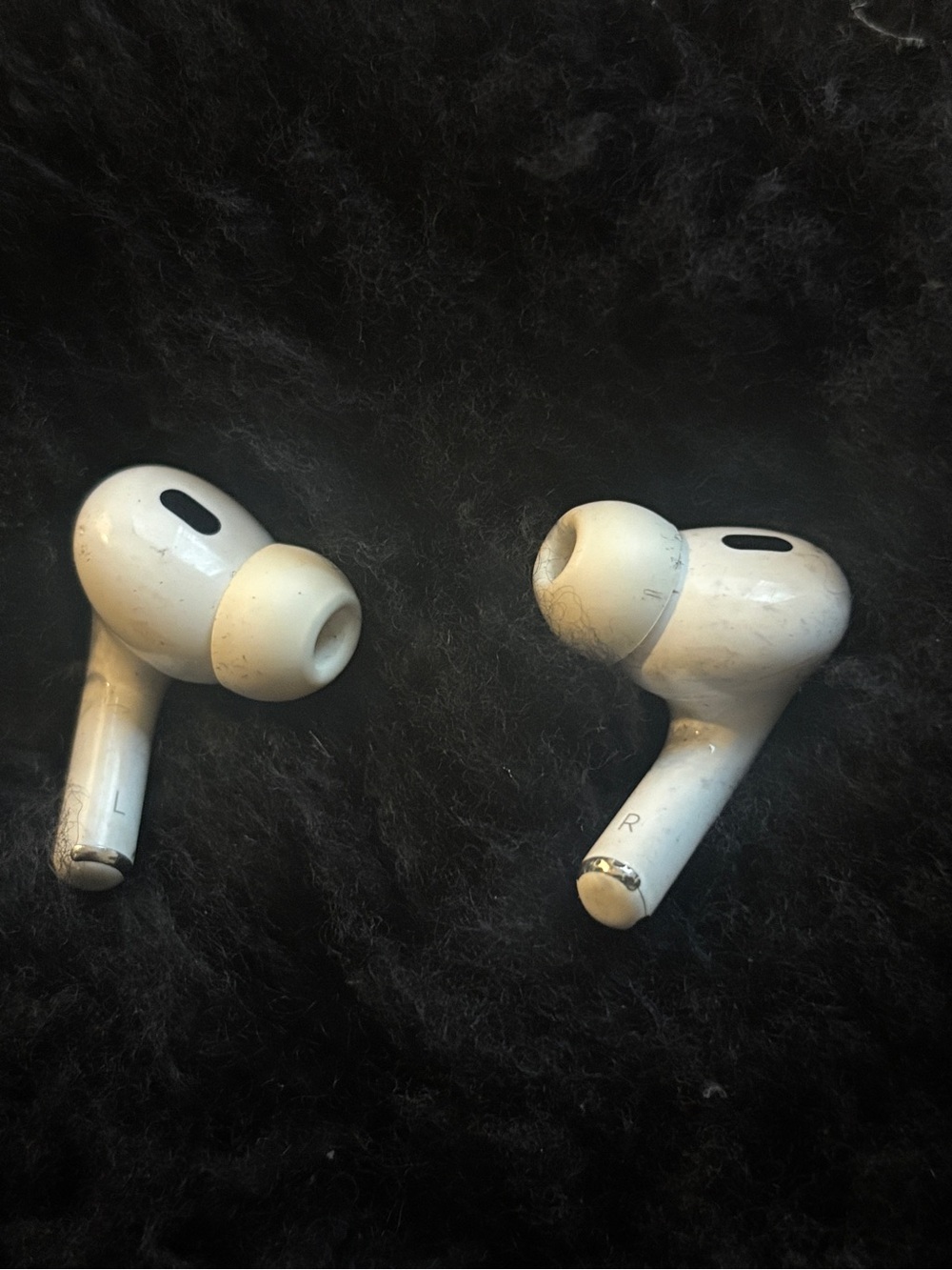 AirPod Pro (2nd Generation) AirPods only no case right AirPod left AirPod